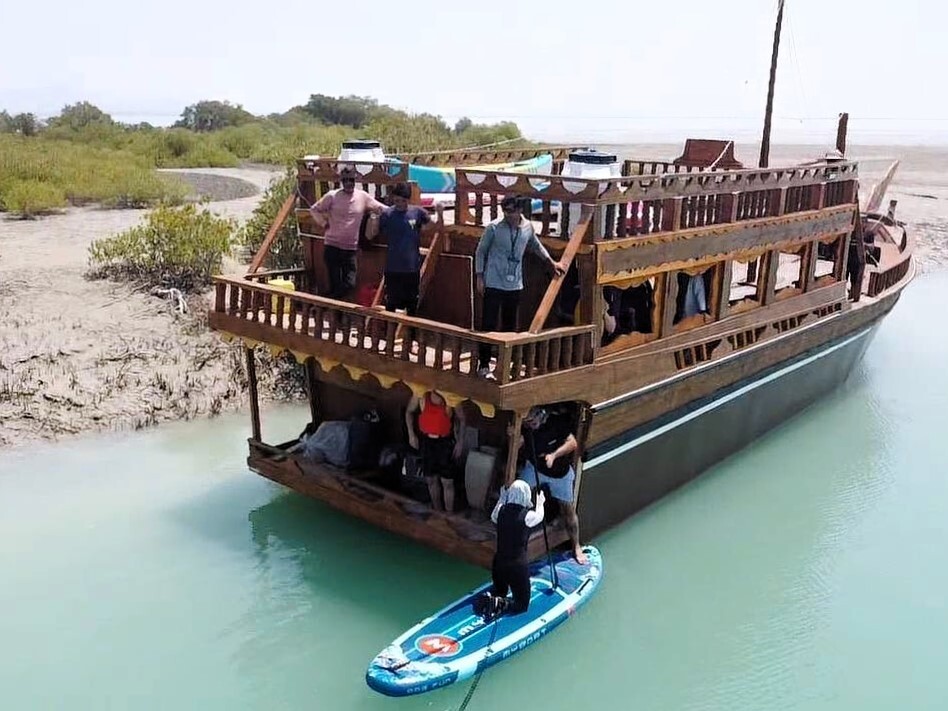 استفاده از لنج‌های سنتی در رونق گردشگری دریایی هرمزگان/ شناور‌های گردشگری مشکل تأمین سوخت دارند